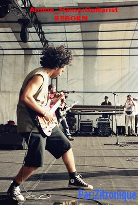 le guitariste de reborn